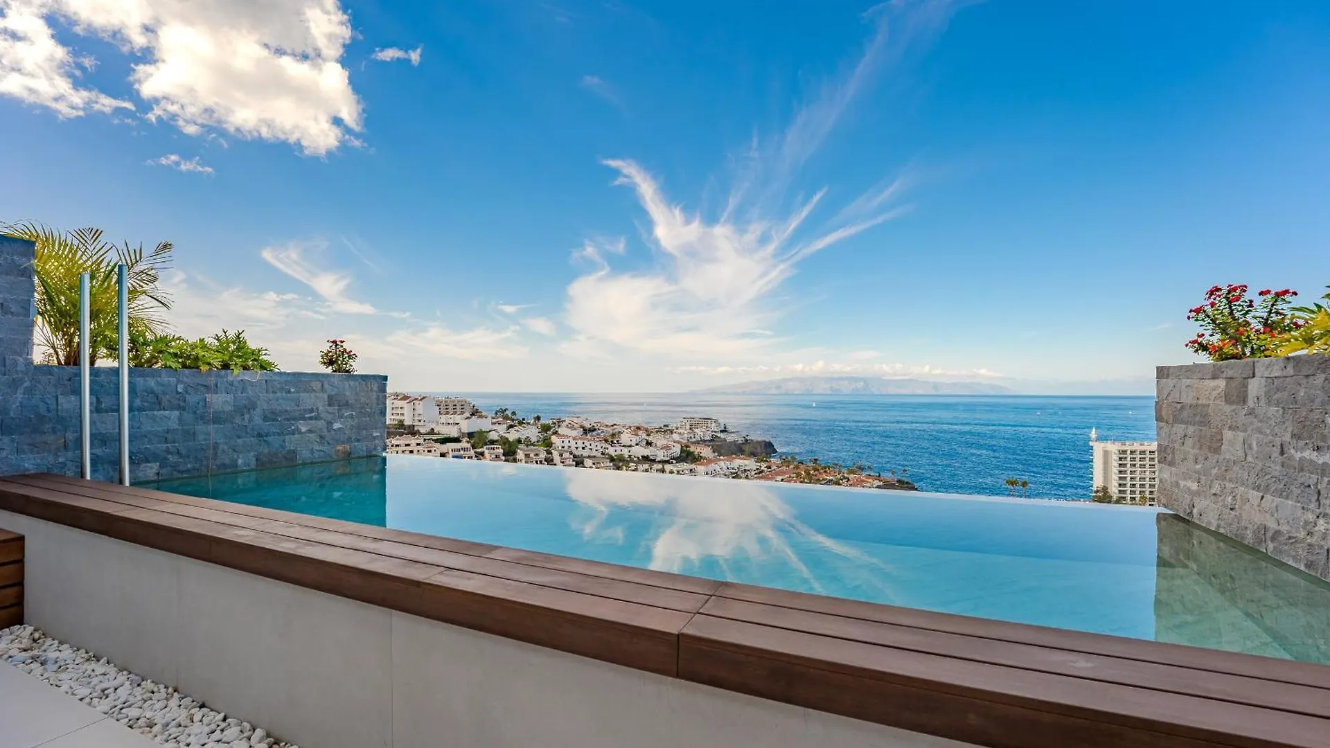 Luxury Triplex + Pool, Jacuzzi - Sissipark Azul Apartment Acantilado de los Gigantes